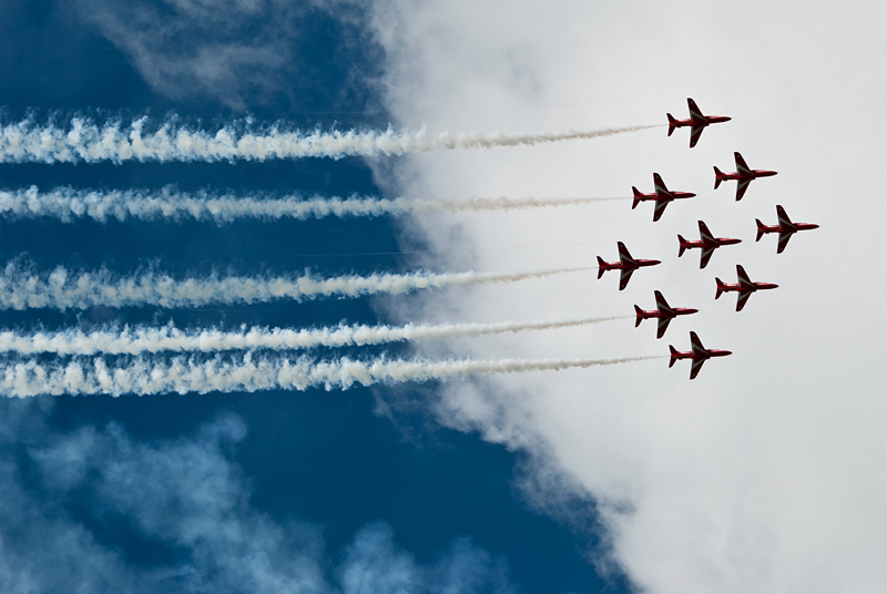 183_Fairford RIAT_Red Arrows na British Aerospace Hawk T1.jpg